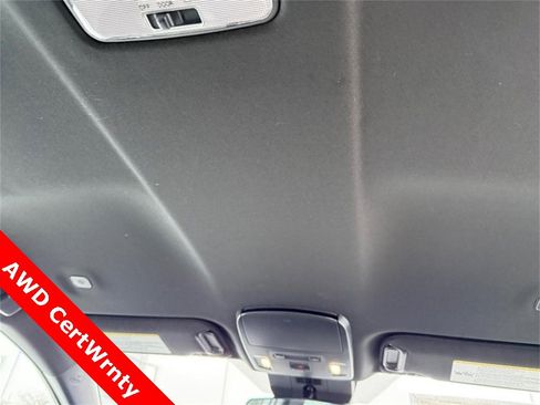 Used 2025 Toyota Camry SE image 15