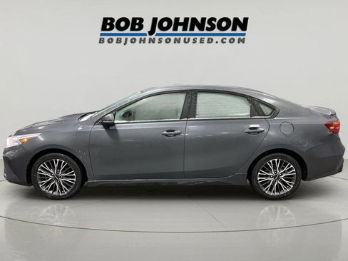 Used 2023 Kia Forte GT-Line image 4