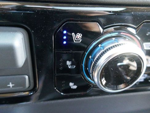 New 2026 GMC Sierra 1500 SLT w/ SLT Premium Plus Package AWD/4WD image 26