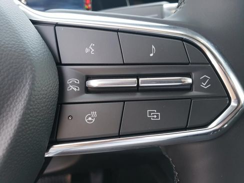New 2027 Chevrolet Equinox LT w/ Convenience Package II FWD image 30
