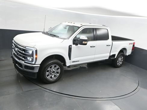 Used 2025 Ford F250 Lariat w/ Lariat Ultimate Package image 31