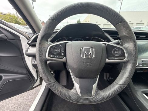 Used 2016 Honda Civic EX image 9