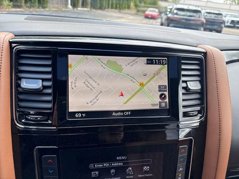 Used 2021 INFINITI QX80 Premium Select AWD/4WD image 19
