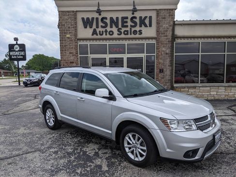 Used 2014 Dodge Journey SXT w/ Flexible Seating Group AWD/4WD image 1