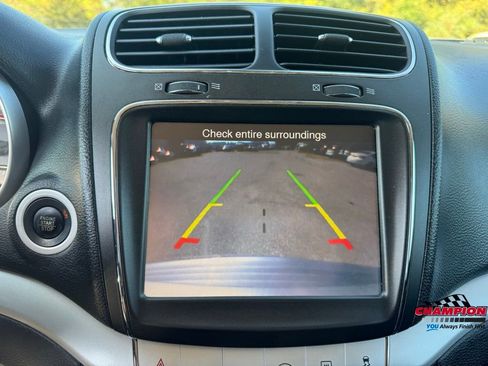 Used 2017 Dodge Journey GT image 22