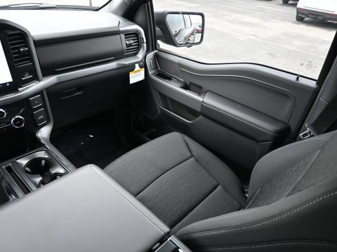 New 2025 Ford F150 XLT w/ Equipment Group 302A MID image 33