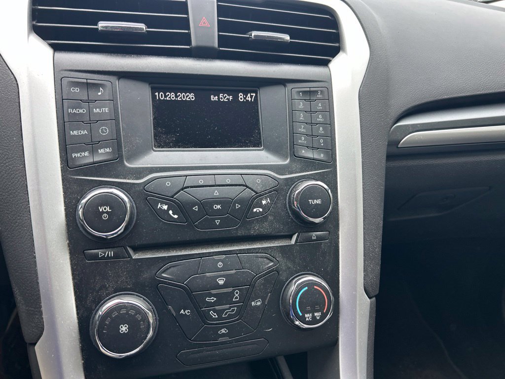 Used 2014 Ford Fusion S FWD image 15