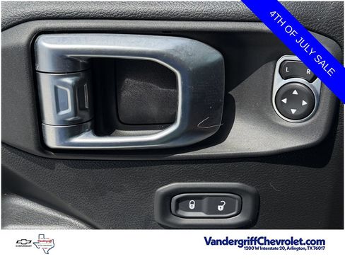 Used 2023 Jeep Wrangler Unlimited Rubicon 4xe w/ Cold Weather Group AWD/4WD image 22