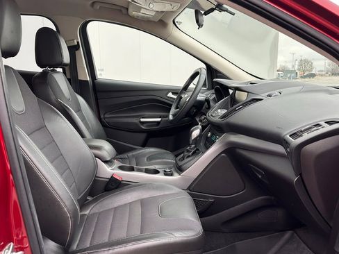 Used 2014 Ford Escape SE w/ SE Chrome Package image 22