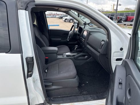 Used 2024 Nissan Frontier S w/ S Utility Package image 13