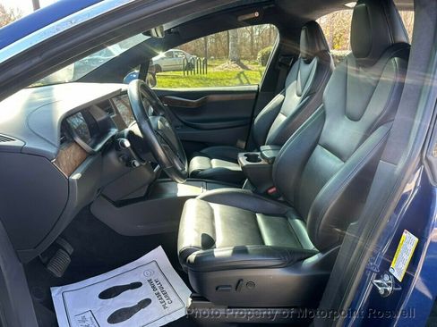 Used 2021 Tesla Model X Long Range image 6