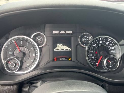 Used 2025 RAM 1500 Big Horn AWD/4WD image 32