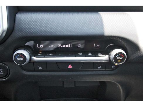 Used 2025 MAZDA CX-50 AWD 2.5 S w/ Premium Package image 23
