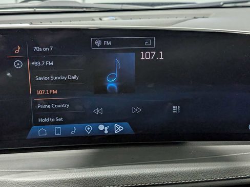 Certified 2024 Cadillac XT4 Premium Luxury w/ Cold Weather Package AWD/4WD image 25