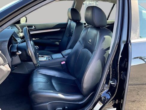 Used 2011 INFINITI G25 Journey w/ Moonroof Pkg RWD image 7