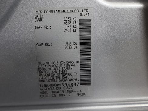 Used 2024 Nissan Altima 2.5 S FWD image 33