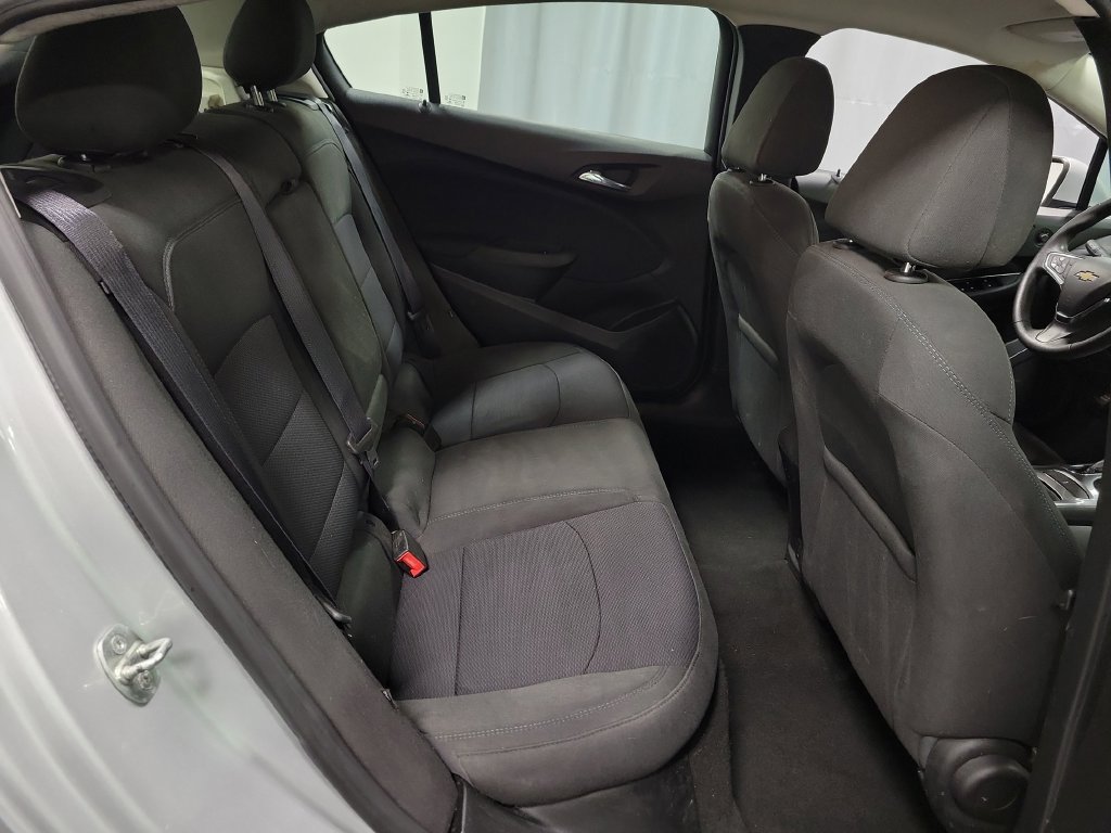Used 2017 Chevrolet Cruze LT w/ Convenience Package FWD image 26