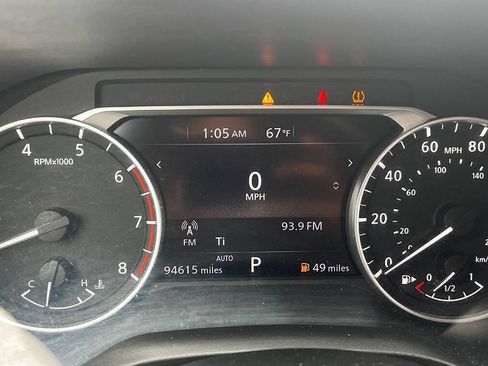Used 2021 Nissan Rogue SV AWD/4WD image 18