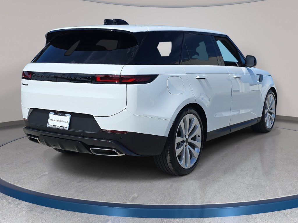 New 2027 Land Rover Range Rover Sport SE AWD/4WD image 5