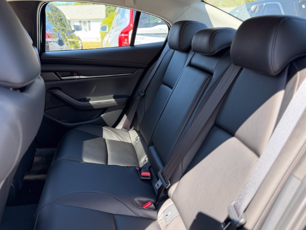 New 2026 MAZDA MAZDA3 2.5 S Sedan w/ Preferred Pkg FWD image 6