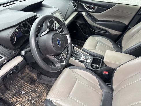 Used 2023 Subaru Forester Limited image 9