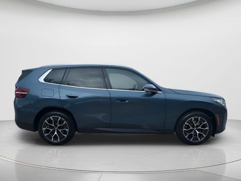 New 2026 BMW X3 xDrive30 w/ Premium Package AWD/4WD image 4