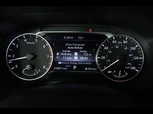 Used 2025 Nissan Rogue SV AWD/4WD image 24