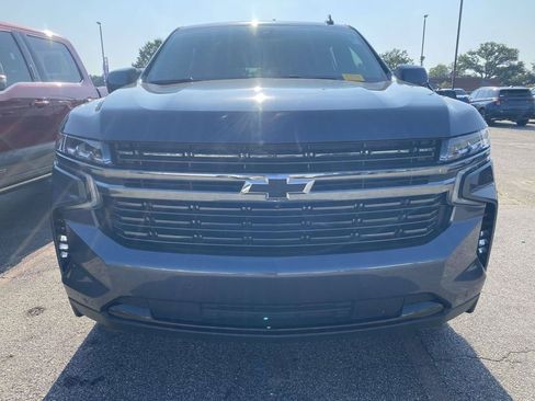 Used 2021 Chevrolet Tahoe RST w/ Luxury Package AWD/4WD image 2