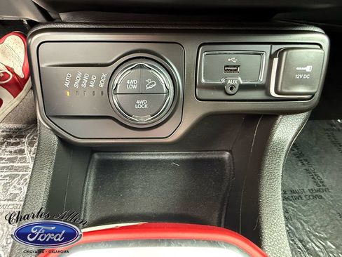 Used 2022 Jeep Renegade Trailhawk AWD/4WD image 23
