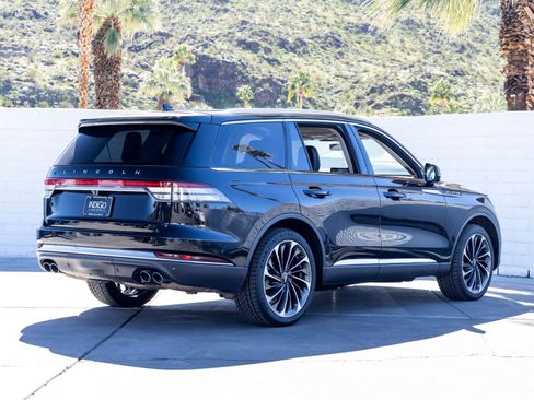 Used 2021 Lincoln Aviator Reserve w/ Equipment Group 201A image 10