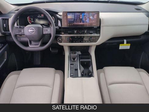 New 2026 Nissan Pathfinder SL image 13