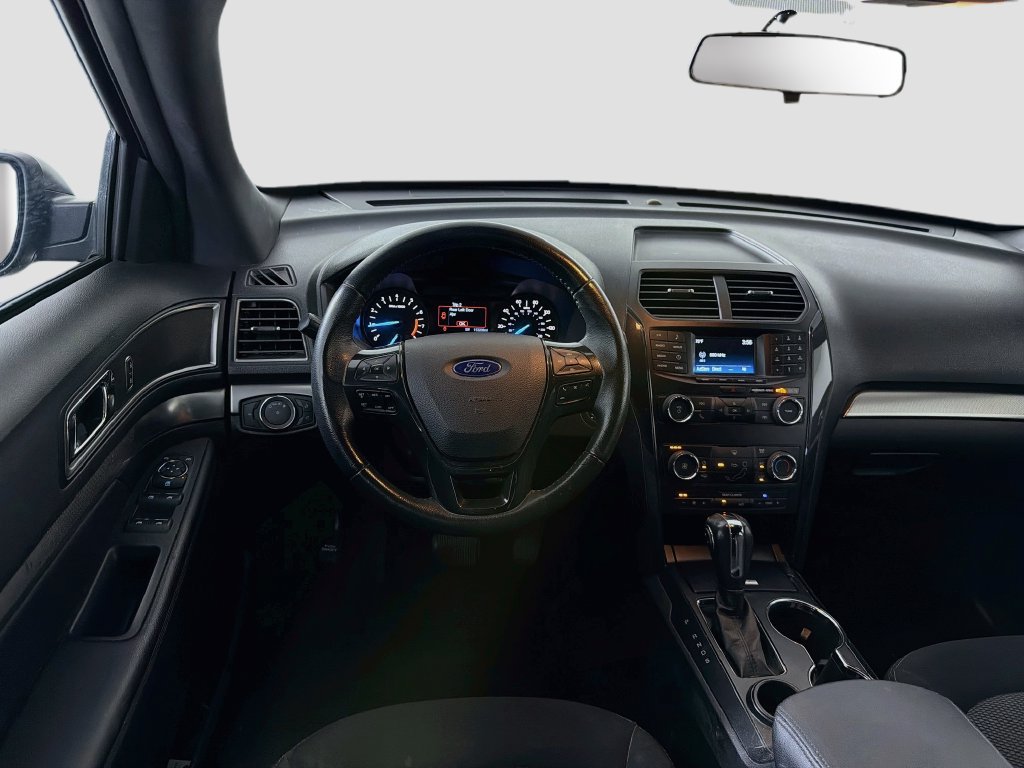 Used 2019 Ford Explorer XLT FWD image 20