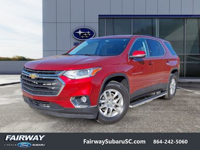 Used 2021 Chevrolet Traverse LT