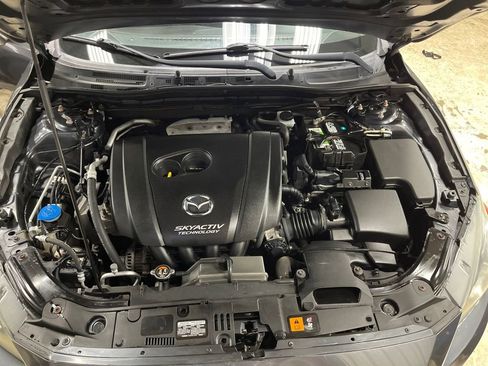 Used 2015 MAZDA MAZDA3 i SV image 7