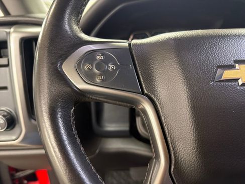 Used 2018 Chevrolet Silverado 1500 LT image 20