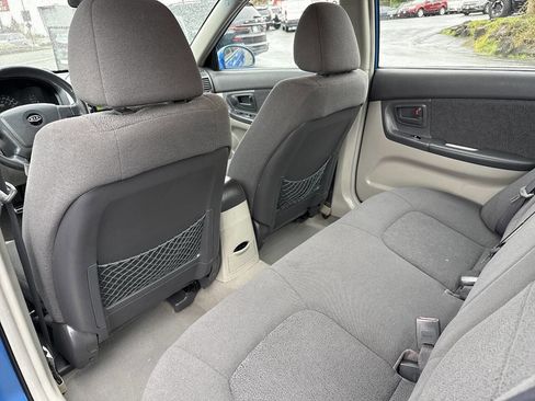 Used 2006 Kia Spectra EX image 25