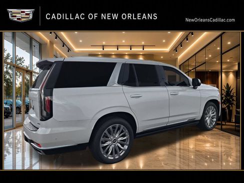 Used 2024 Cadillac Escalade Premium Luxury w/ Performance Package AWD/4WD image 3