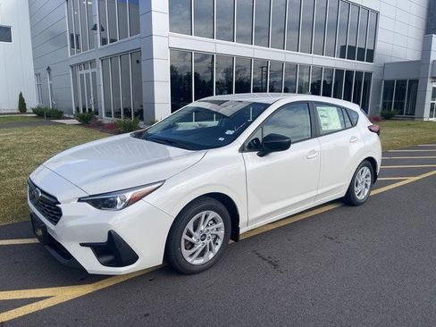 New 2025 Subaru Impreza 2.0i image 1