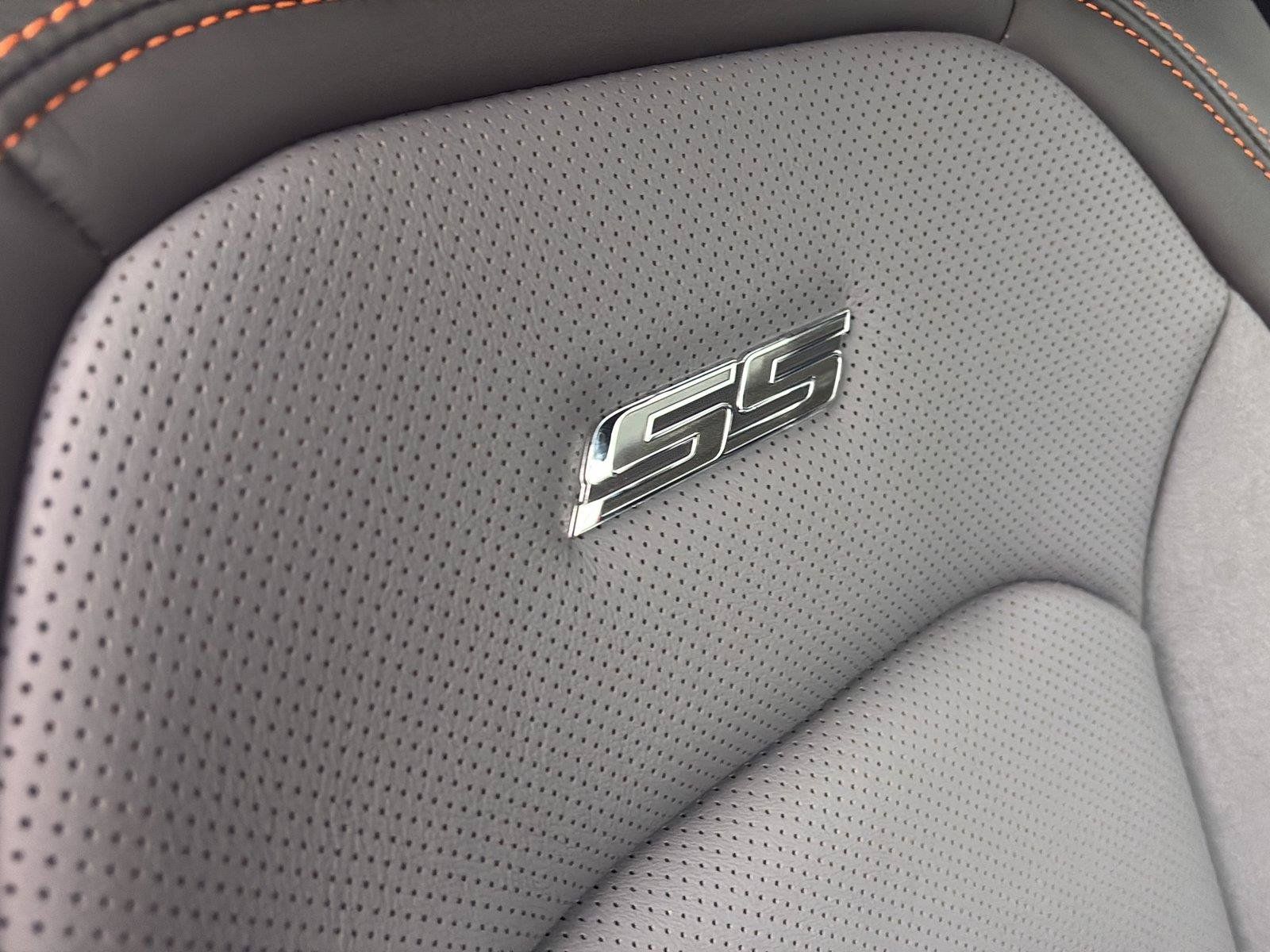Used 2017 Chevrolet Camaro SS w/ LPO, Ground Effects Package RWD image 34