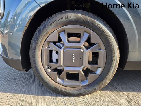 New 2026 Kia Carnival SX image 8