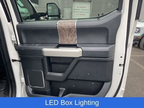 Used 2018 Ford F350 Lariat w/ Lariat Ultimate Package image 33