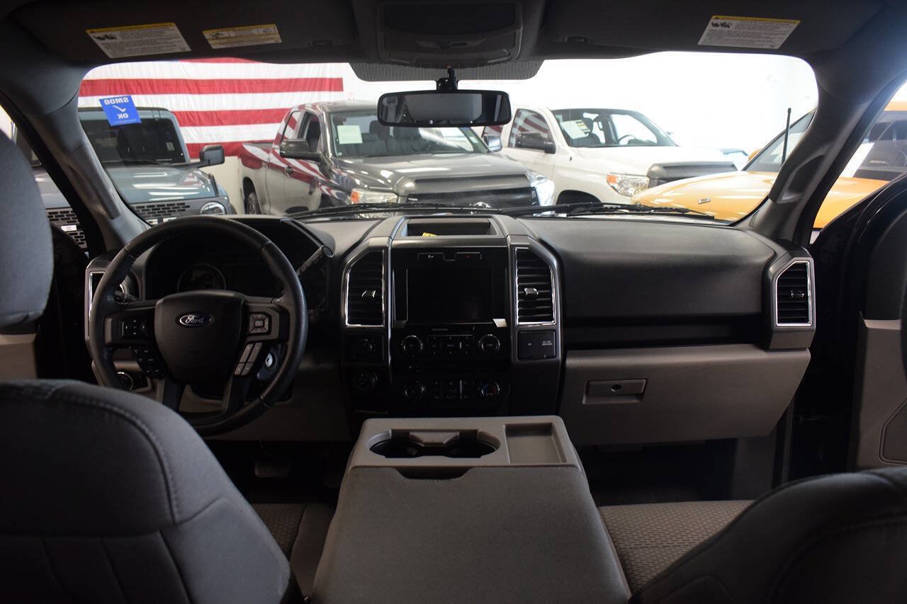 Used 2016 Ford F150 XLT AWD/4WD image 23