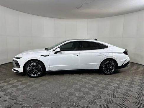 Used 2024 Hyundai Sonata SEL w/ Convenience Package image 6