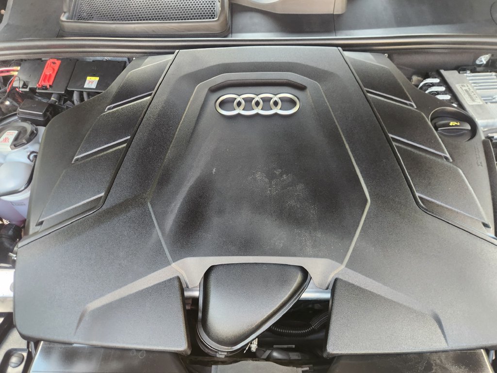 Certified 2022 Audi Q7 3.0T Premium AWD/4WD image 36