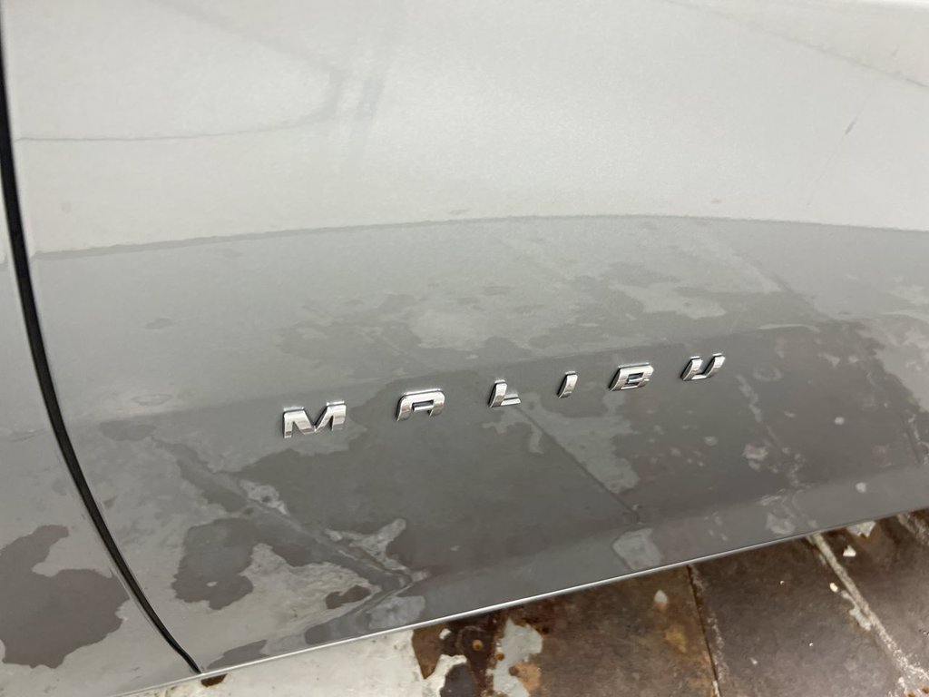 Used 2025 Chevrolet Malibu LS FWD image 24