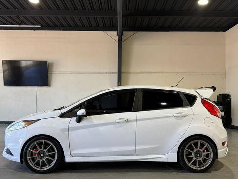 Used 2015 Ford Fiesta ST FWD image 5