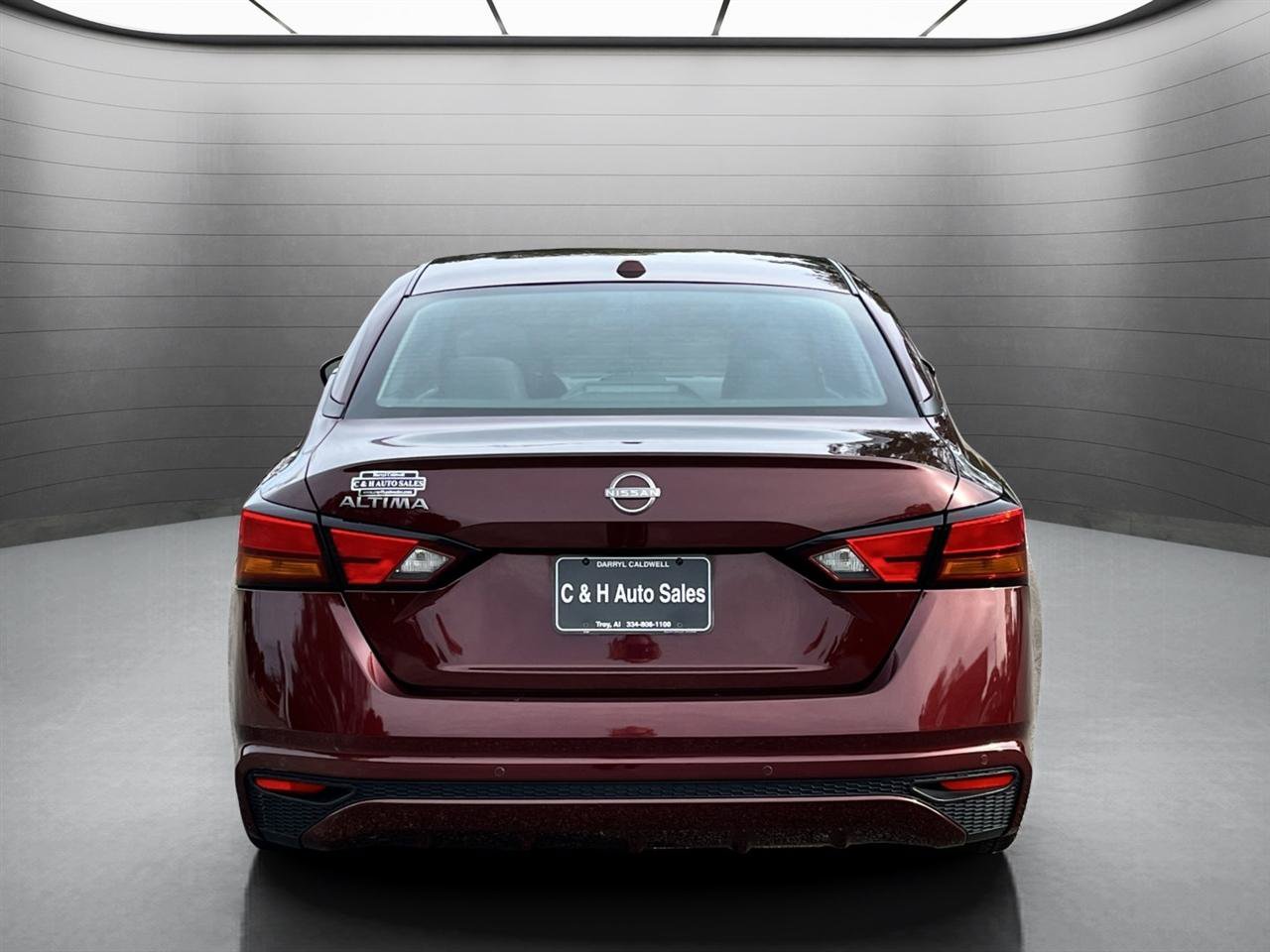 Used 2025 Nissan Altima 2.5 SV FWD image 8