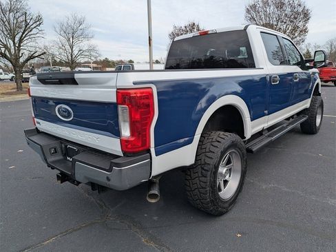 Used 2019 Ford F250 XLT w/ XLT Value Package image 8