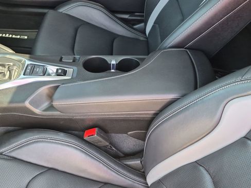 Certified 2023 Chevrolet Camaro SS RWD image 20