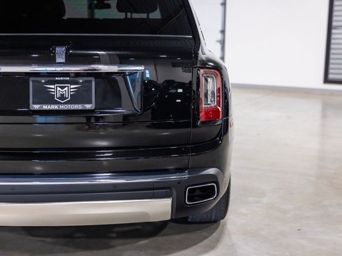 Used 2022 Rolls-Royce Cullinan AWD/4WD image 7